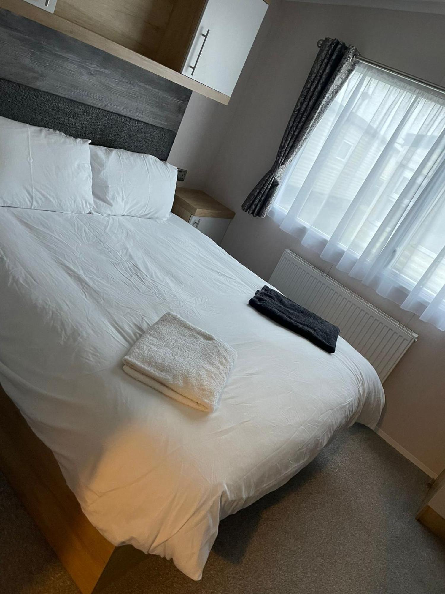 Luxury Whitstable Caravan Seasalter Экстерьер фото